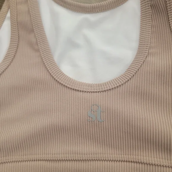 Strut This Crop One Size - Picture 5 of 6